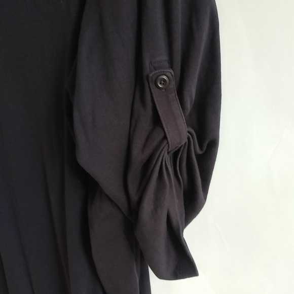 Lands End 3X V-Neck Button Sleeve Top Plus in Black - Picture 2 of 6